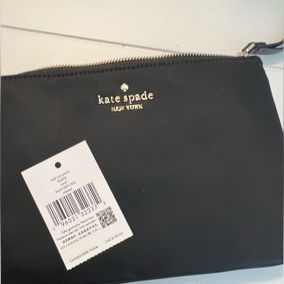kate spade Handbags - Kate Spade Wristlet, NWT, Black